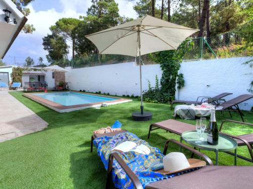  Holiday Home Paradis by Interhome in Mont Barbat