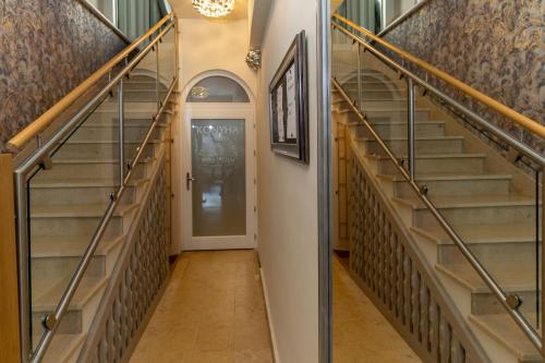 Teátrum Boutique Hotel és Étterem - image 8