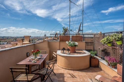 Roof top magic Piazza del Popolo, Rome (photo 6)