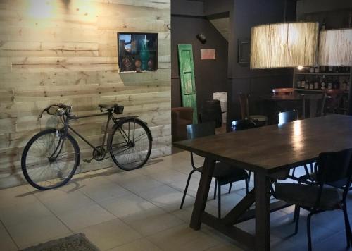酒吧/高級酒吧, Hostal Can Maret in 比拉德穆爾斯