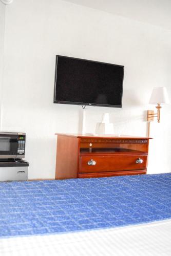 Attleboro Motor Inn in South Attleboro, USA