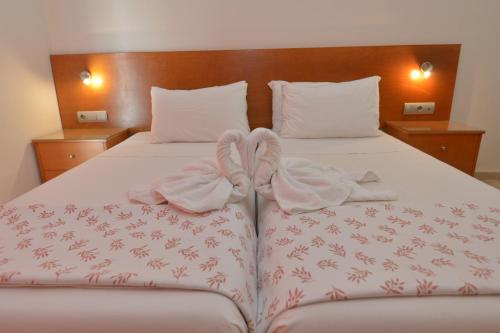Perla Marina Aparthotel - image 6