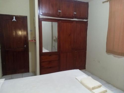 Departamento cerca del Malecon y Av. Flavio Reyes
