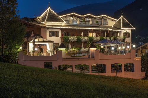 Romantik Hotel Alpenblick Ferienschlössl, Hippach bei Gerlosberg