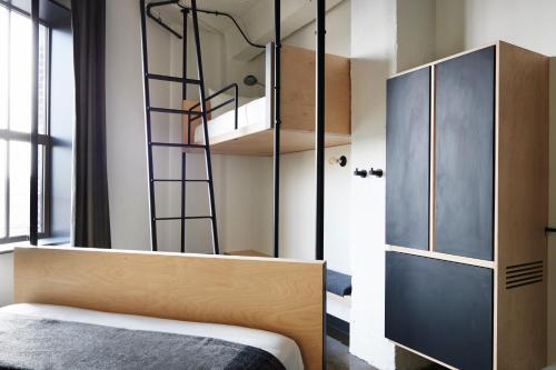 228270328 The Robey, Chicago, a Member of Design Hotels