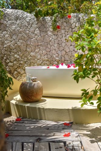 zanzibar white sand luxury villas spa relais chateaux