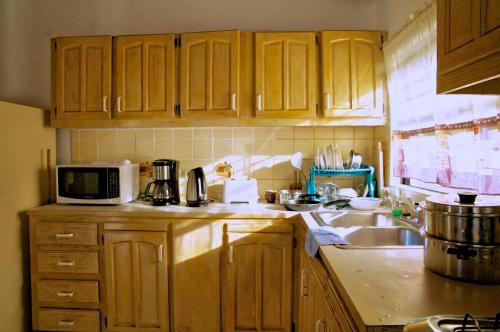 Tropical Breeze Vacation Home and Apartments in Gros Islet