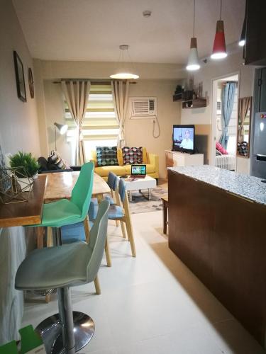 2BR avida tower near NAIA airport, Manila (fotografie 7)