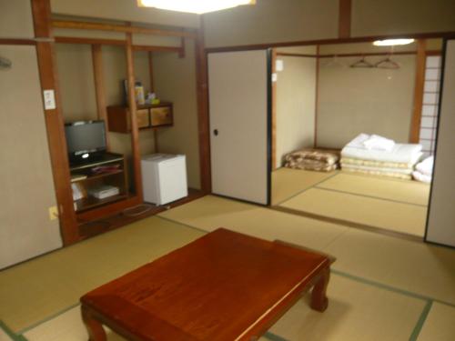 Youth Hostel Wanihama Seinen Kaikan