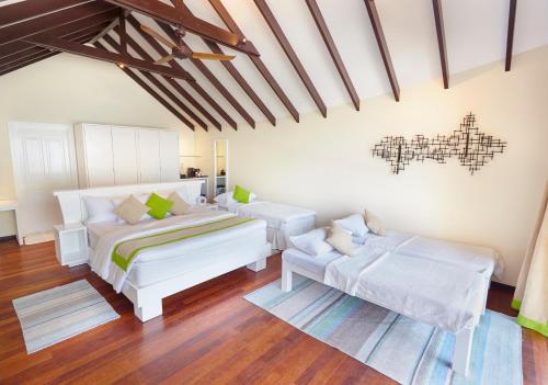 Kuredu Island Resort