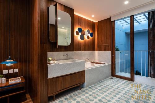 The Nang Suites - 화장실