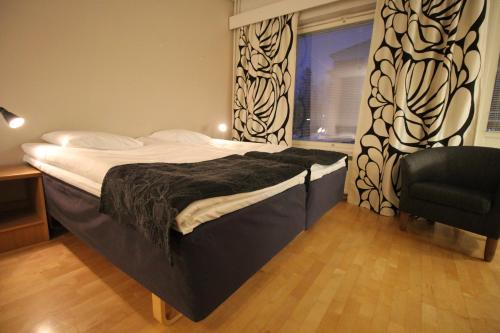 Hotel Aakenus Apartment Vartio with free parking - image 9