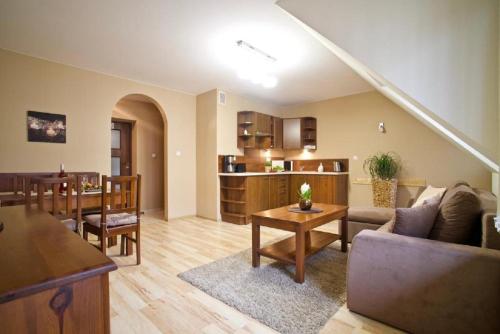 Comfort One-Bedroom Apartment image 10