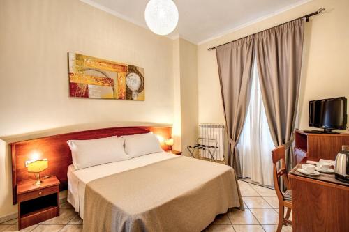 Residenza Praetoria Stop at Residenza Praetoria to discover the wonders of Rome. The property features a wide range of facilities to make your stay a pleasant experience. Free Wi-Fi in all rooms, 24-hour front desk, expr