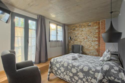 APARTAMENTOS LA LLONGAR in Pilona