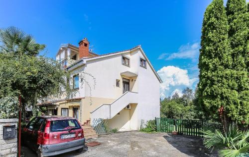 A szálláshely kívülről, Jelena in Spadici