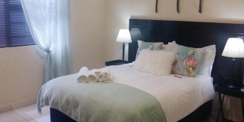 Semi Soet Self Catering House