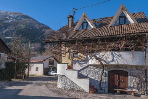 B&B Srpenica - Chalet GoSlo - Bed and Breakfast Srpenica