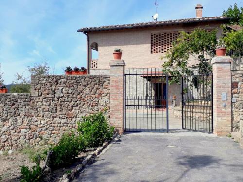 Luxurious Holiday Home in Costalpino with Swimming Pool Costalpino