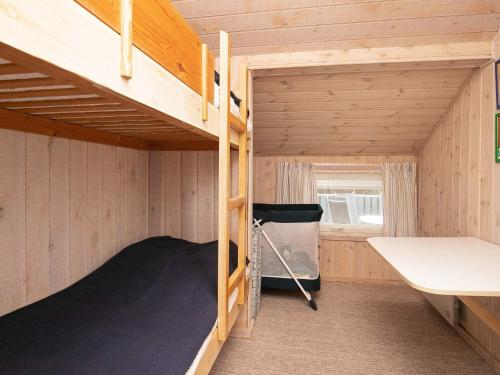 Simplistic Holiday Home in Jutland with Swimming Pool - image 3