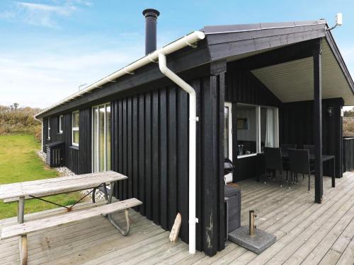 Cosy Holiday Home in Jutland with Barbecue - image 2