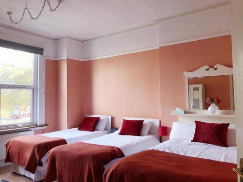 Caspian Hotel