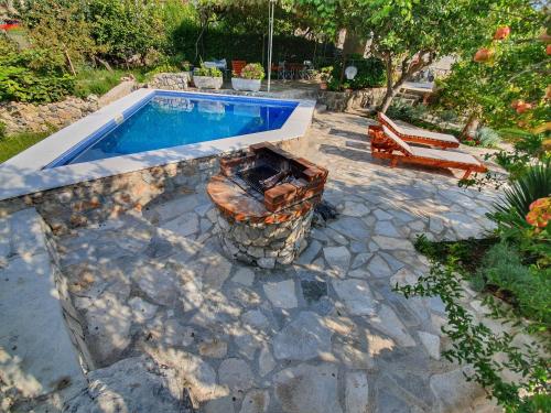Oldmill Holiday Home - image 6