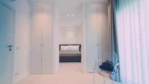 Queen Suite image 9