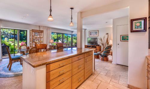 Wailea Elua Village - CoralTree Residence Collection