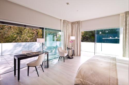 Hostellerie Le Petit Manoir in มอร์เฒ