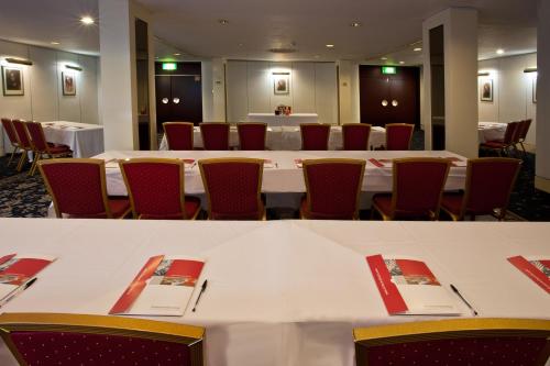 Britannia Hotel Coventry - image 3