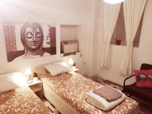 PIJAMA HOUSE - Bike & Bed, 
