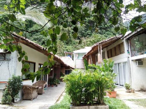 Garden loft 90sqm in the heart of El Nido- 2 bedrooms