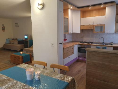  Moni, Ferienwohnung in Aprilia Marittima