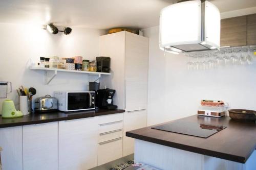 Apartment With Terrace Near Invalides, Paris (photo 6)