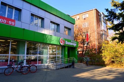 ЦЕНТР 3-ком Коммунаров209 до 7 гостей! - image 2