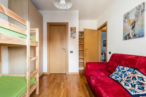 Hostly - Family Home Strada dell'Olio - Brand new 2BR, 2 Bathrooms with AC, Pisa