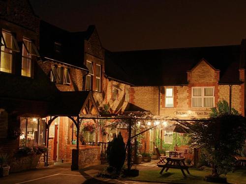 Bolingbroke Arms & Hotel, , Wiltshire