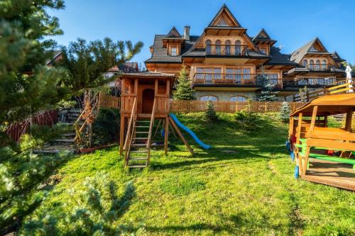 Lekeplass, Butorowy Dwor in Zakopane
