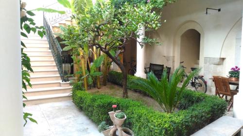  Palazzo Rossi suite in Canosa di Puglia