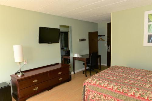 Red Carpet Inn