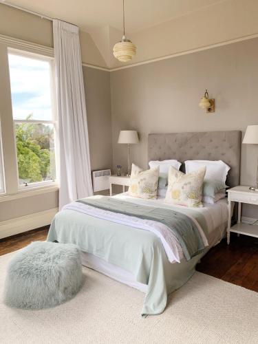 The Vicarage Boutique Bed and Breakfast Oamaru