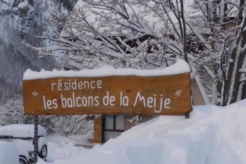 Les balcons de la Meije n 27- Bright very large balcony very well equip - image 3