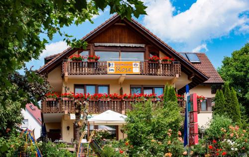 Haus Rose - Accommodation - Allensbach