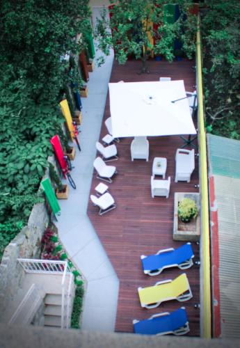 By Doors Hostel – Porto, KY