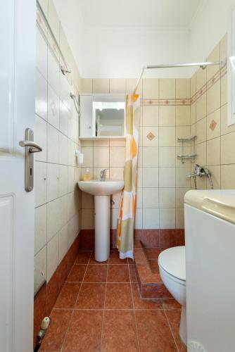  Vista Verde Studios in Svoronata