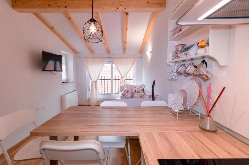 Apartments Pia 4