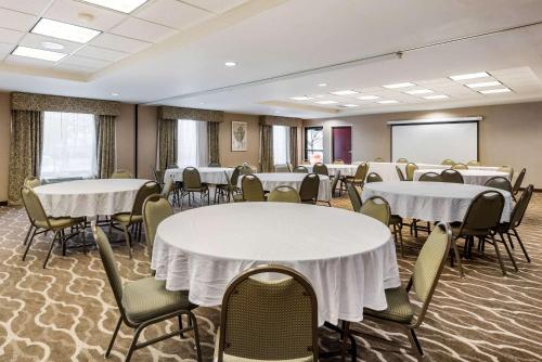 Instalações, Comfort Suites Dayton-Wright Patterson in Dayton (OH)