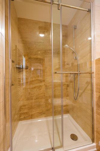 Apartment Ledrar 2