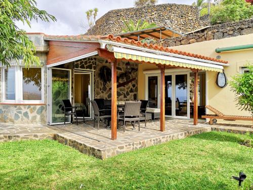  Ancon Beach House in El Rincón